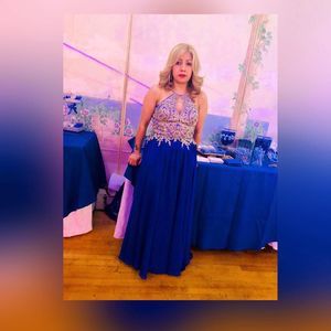 Meet your Posher, Lucia